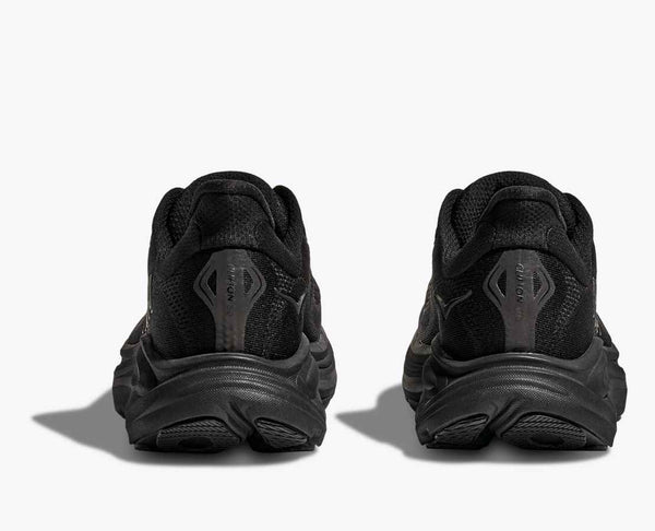 Hoka Women's Clifton 10, black/black