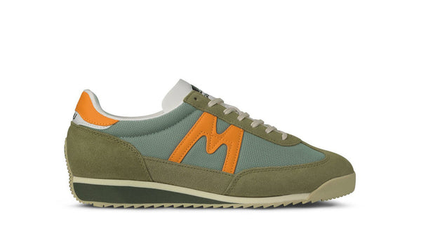Karhu Mestari - Cedar / Bright Marigold