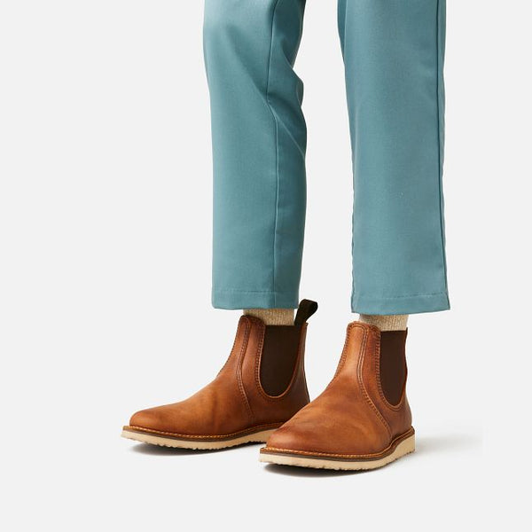 Redwing Heritage - Style 3311
Weekender Chelsea
Men's 6-Inch Boot in Copper Rough & Tough Leather