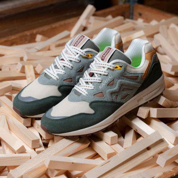 Karhu Men's Legacy 96 - Laurel Wreath / Warm Taupe